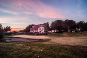 Гостиница Il Picciolo Etna Golf Resort & Spa  Кастильоне Ди Сицилия